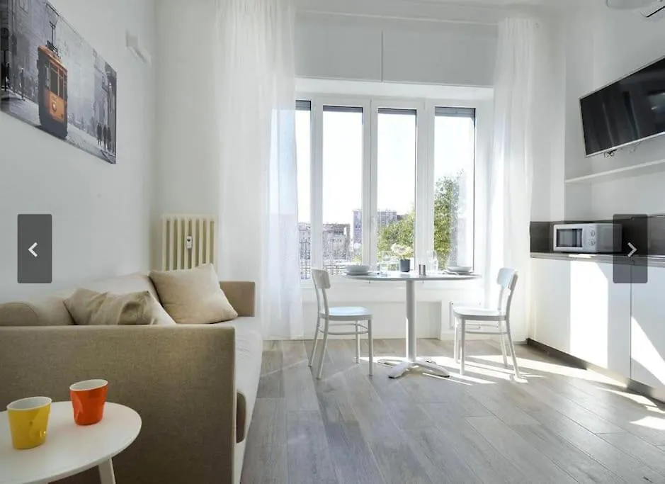 Apartment Un Gioiellino Nel Cuore Di Milano Italy